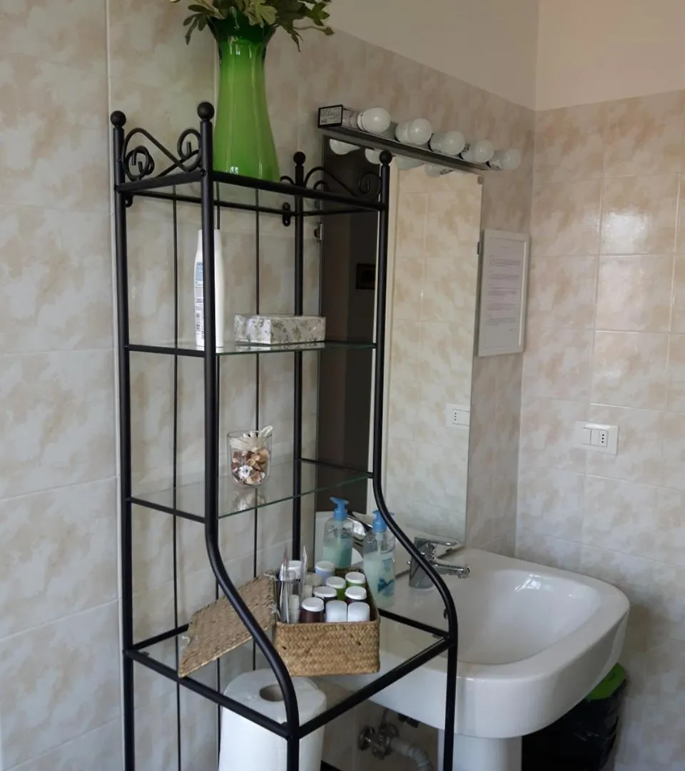 B&B Baroni Bologna 4*,